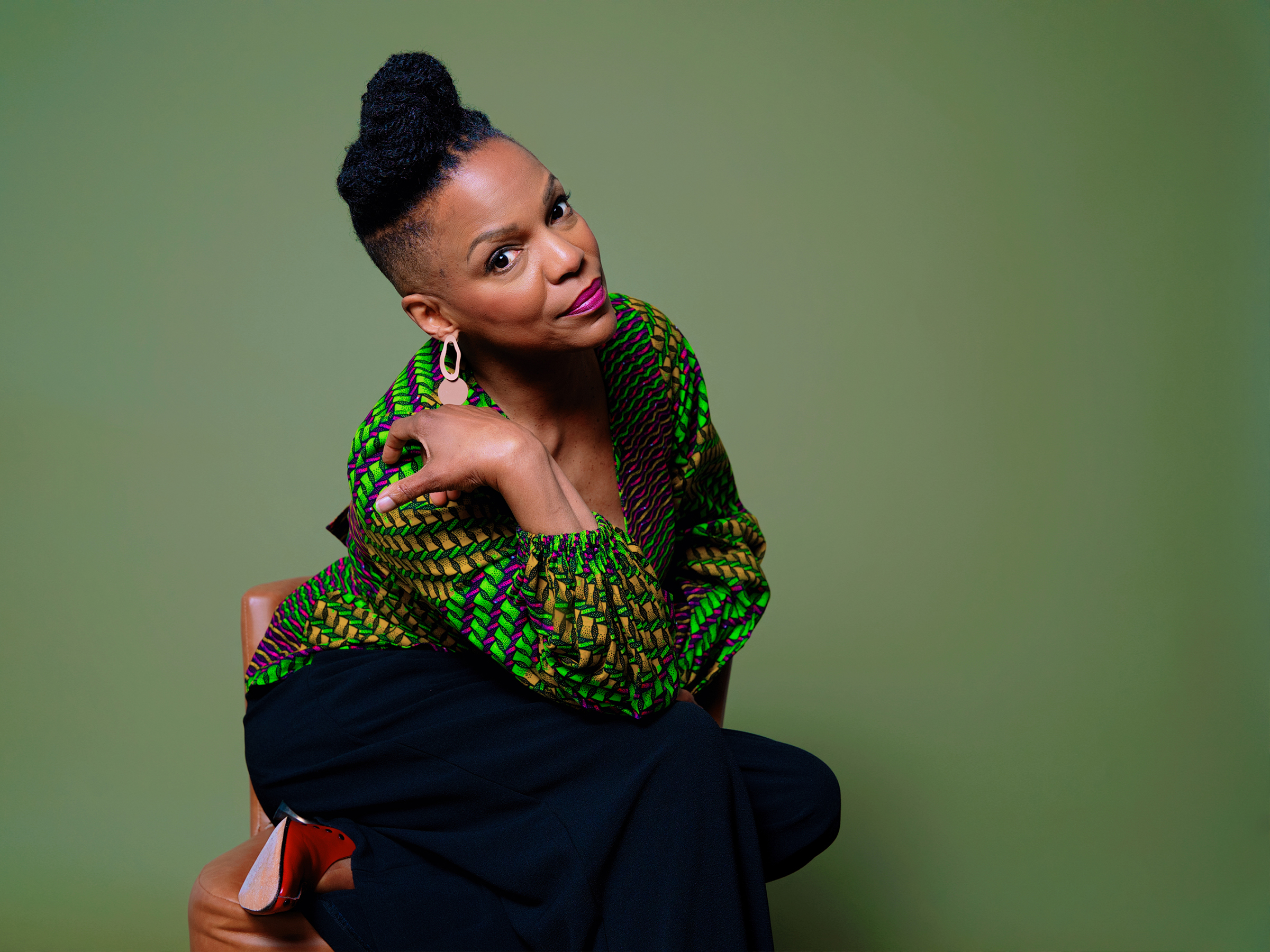 In Memoir “Beneath the Skin of Sorrow,” Nneena Freelon Moves Lyrically Through Loss
