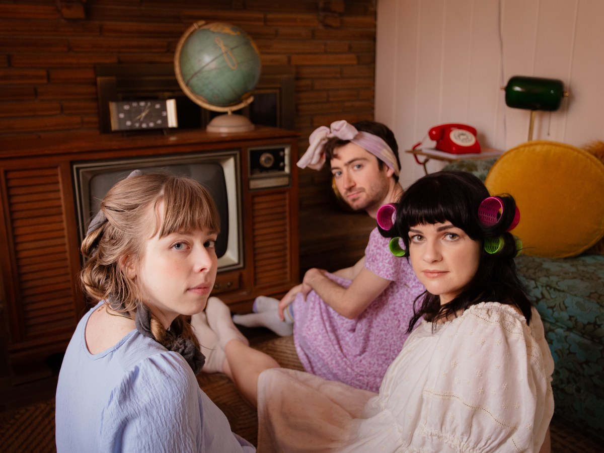 Durham Duo Viv & Riley’s New Collaboration Has “Sleepover Energy”